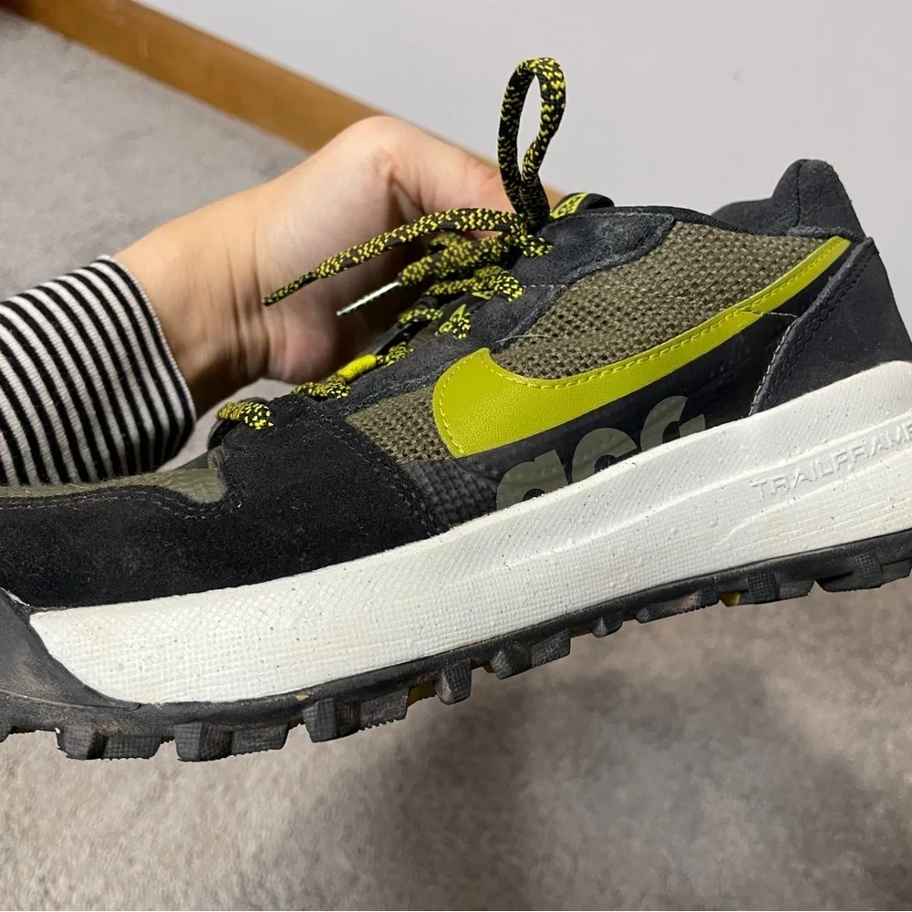 Nike ACG‎ Lowcate Cargo Khaki MossTrail Running Sneaker Men’s 6.5 Women 8